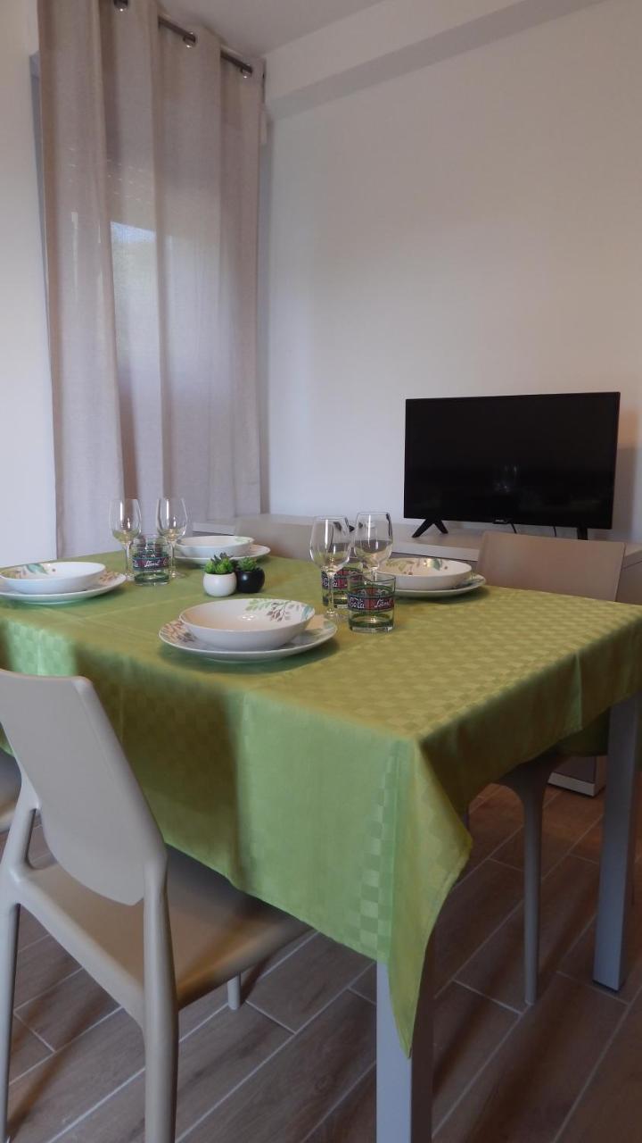 Poggio Di Pastrengo Apartment ภายนอก รูปภาพ