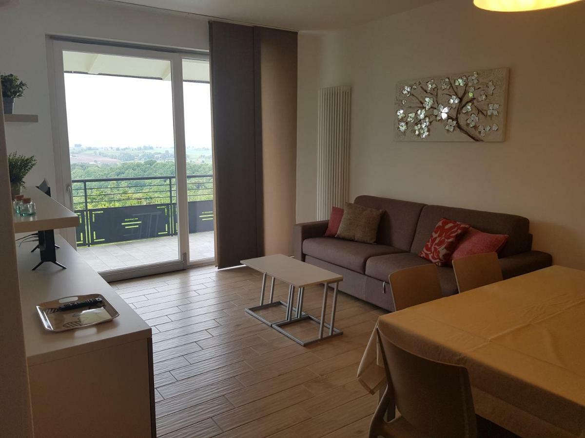 Poggio Di Pastrengo Apartment ภายนอก รูปภาพ