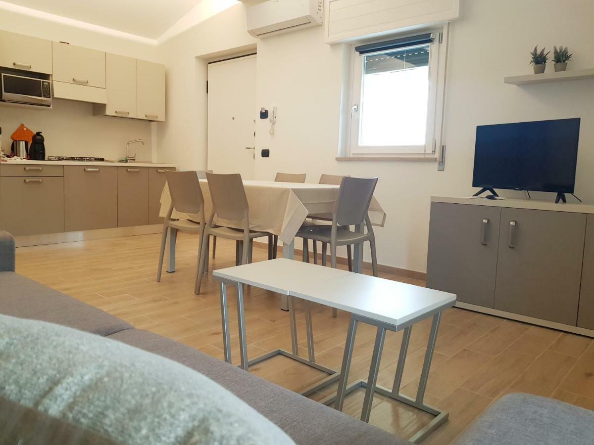 Poggio Di Pastrengo Apartment ภายนอก รูปภาพ